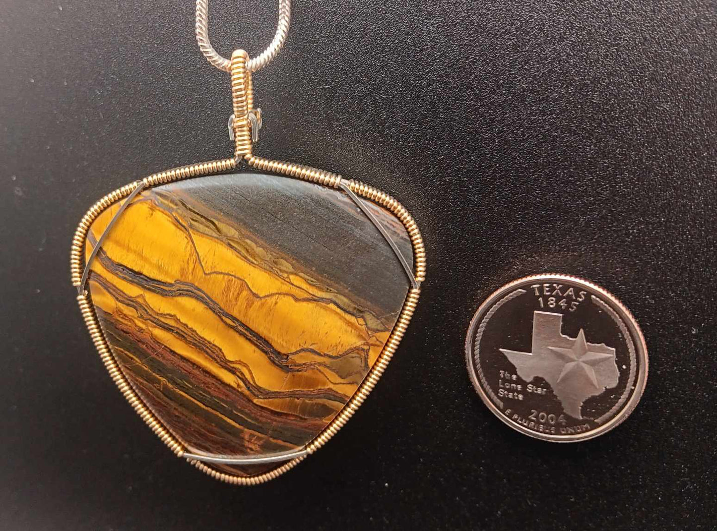 Marra Mamba Pendant