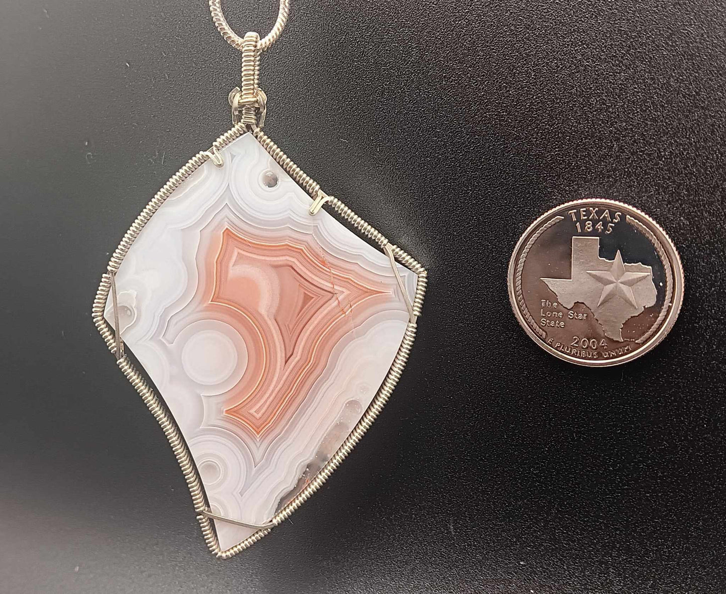 Luna Agate Pendant