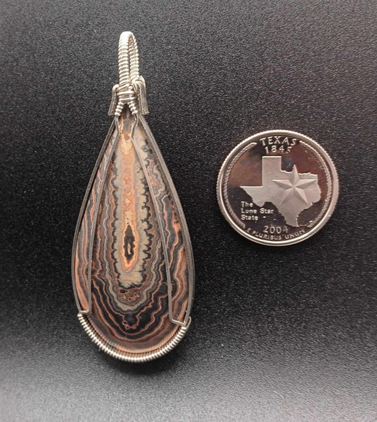 Flowering Tube Onyx