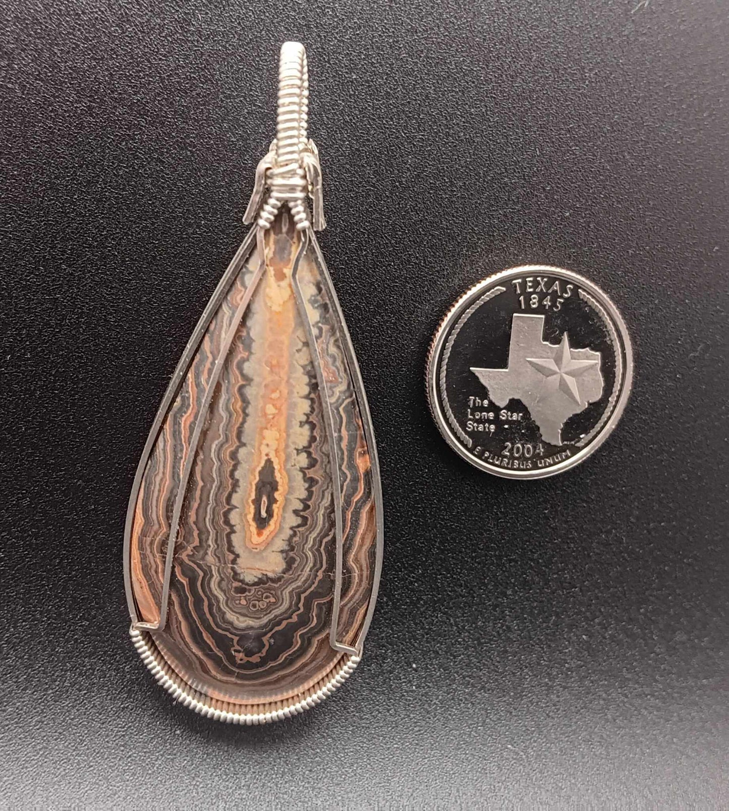 Flowering Tube Onyx